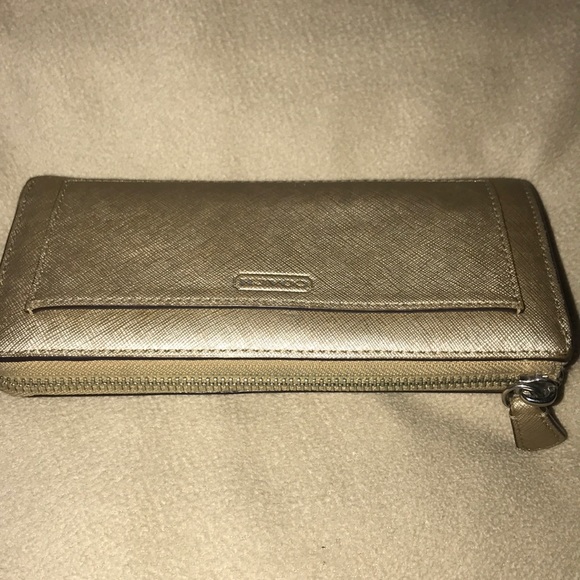 Wallet - Picture 2 of 3